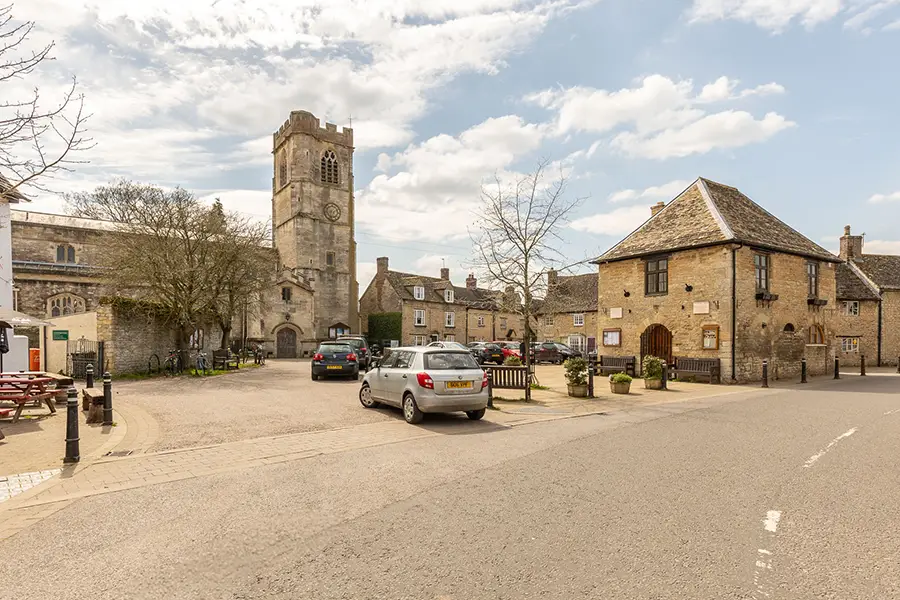 EYNSHAM1
