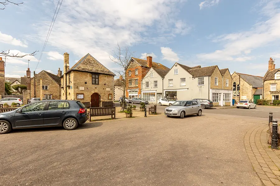 EYNSHAM2